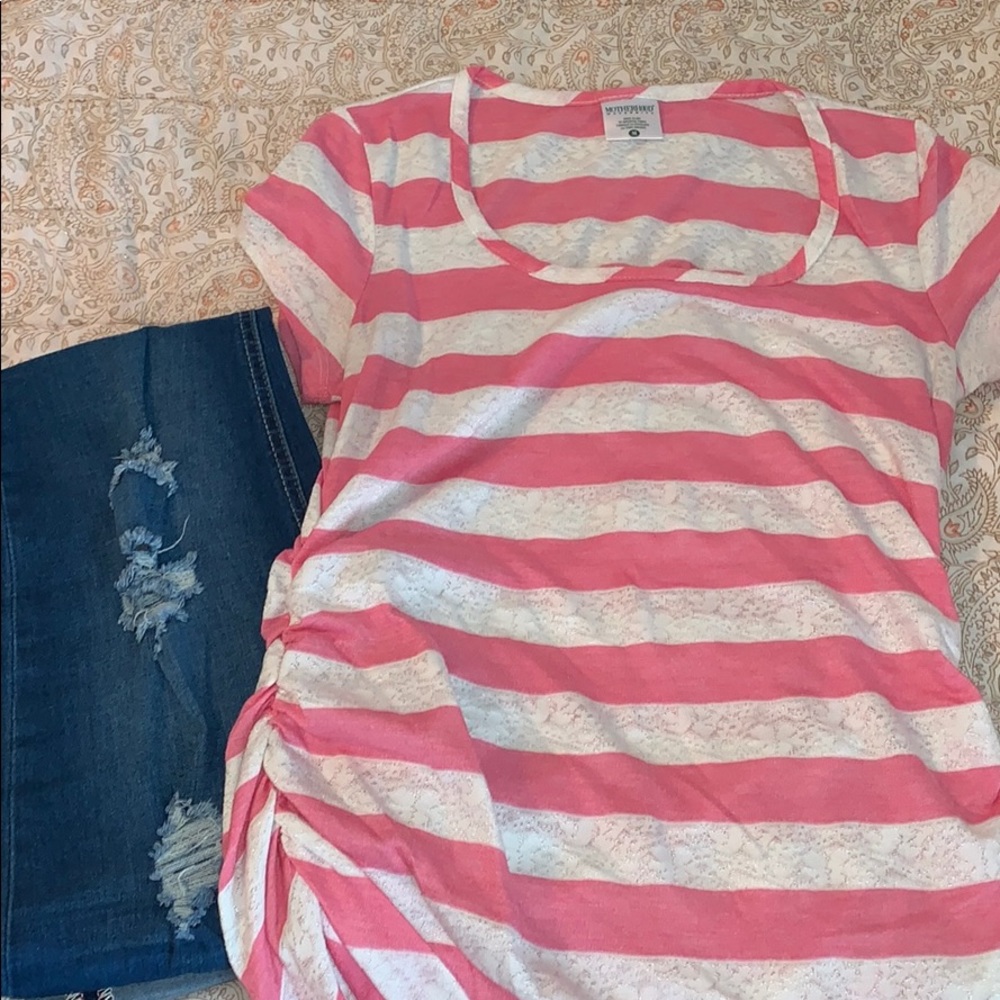 Motherhood maternity top medium